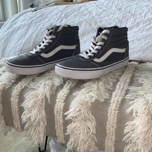 Woman’s Vans sneakers